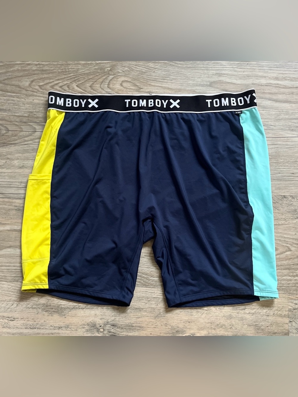 TomboyX Swim Shorts Size 6X Black Colorblock Board Trunks